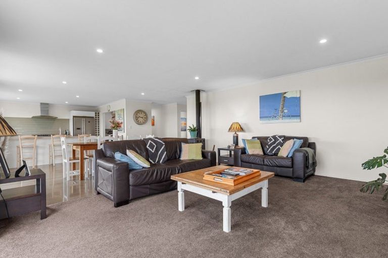 Photo of property in 12 Barron Way, Ohauiti, Tauranga, 3112
