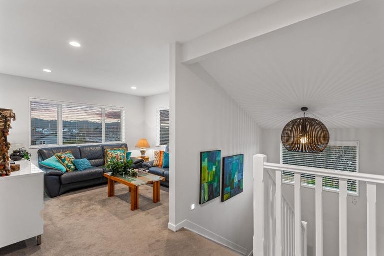 Photo of property in 64 Kaipara Portage Road, Riverhead, 0820