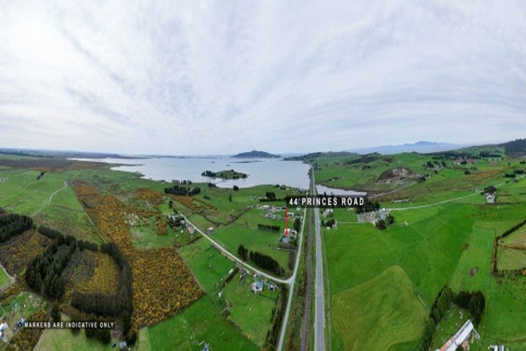 Photo of property in 44 Princes Road, Greenhills, Invercargill, 9877