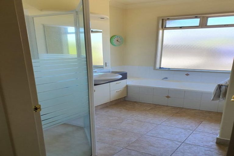 Photo of property in 177 Gravatt Road, Papamoa Beach, Papamoa, 3118