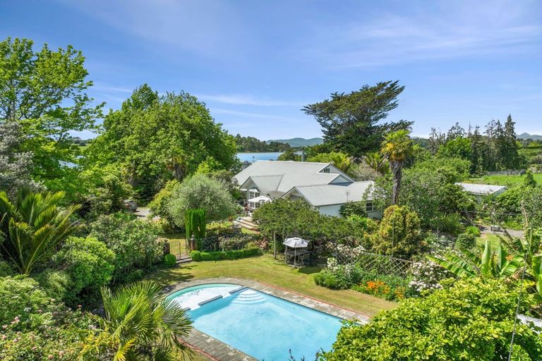 Photo of property in 11 Weka Road, Tasman, Upper Moutere, 7175