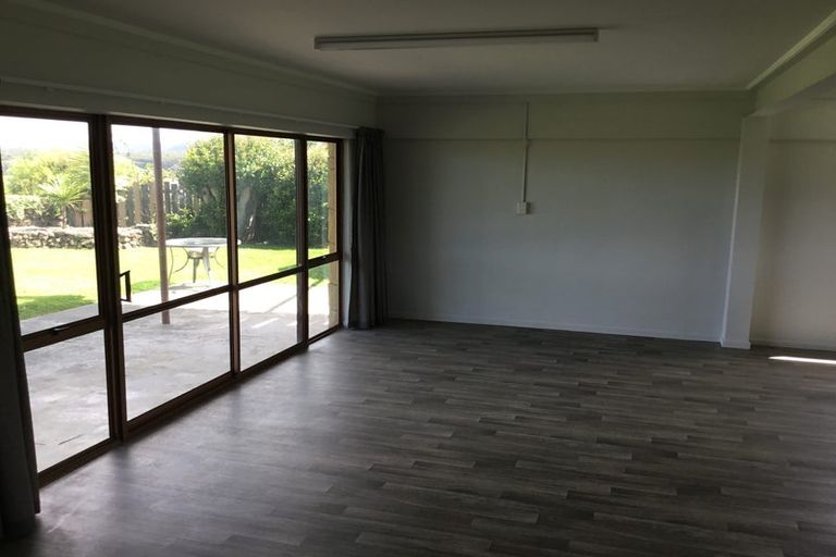 Photo of property in 21 Kakariki Road, Ngunguru, Whangarei, 0173