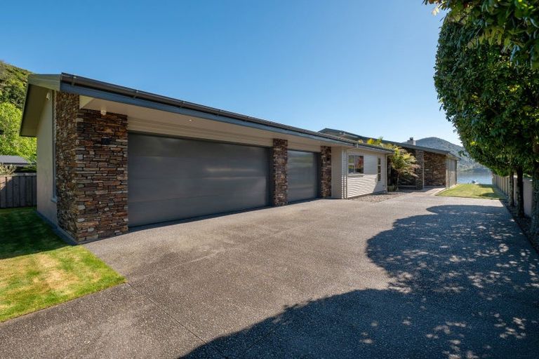 Photo of property in 17 Steep Street, Lake Okareka, Rotorua, 3076