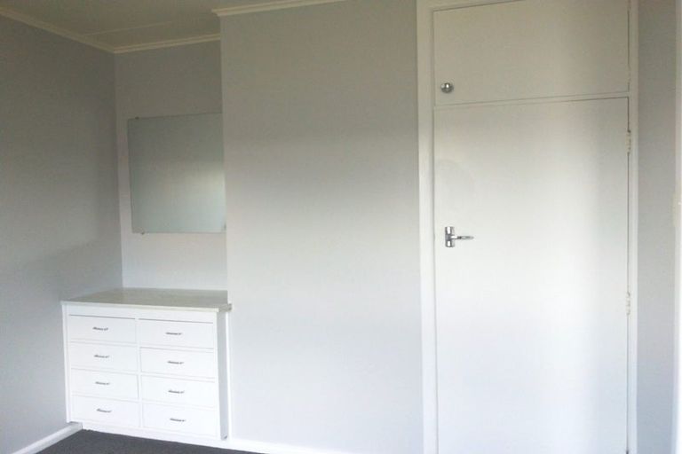 Photo of property in 1/156 Charles Street, Westshore, Napier, 4110