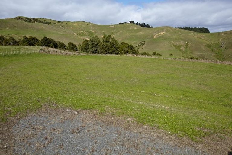 Photo of property in 70 Haul Road, Tahekeroa, Kaukapakapa, 0873
