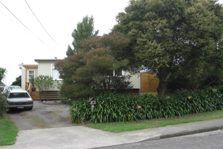 Photo of property in 13 Gavin Road, Raumati Beach, Paraparaumu, 5032