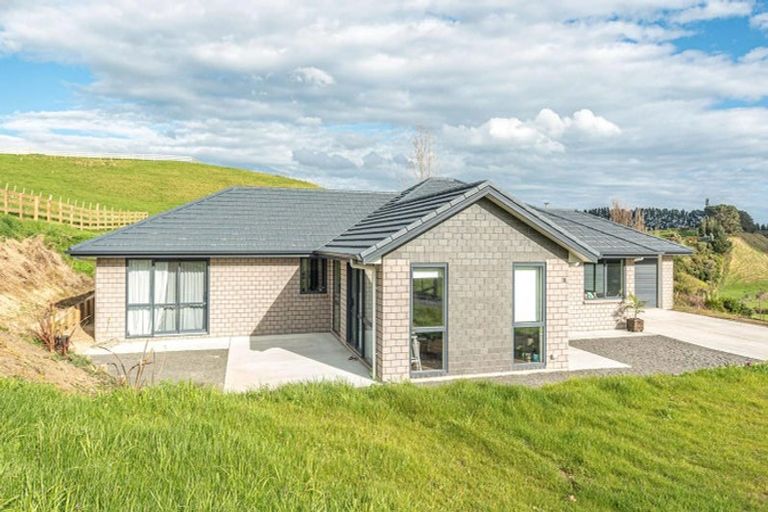 Photo of property in 16 Cracroft Drive, Putiki, Whanganui, 4500