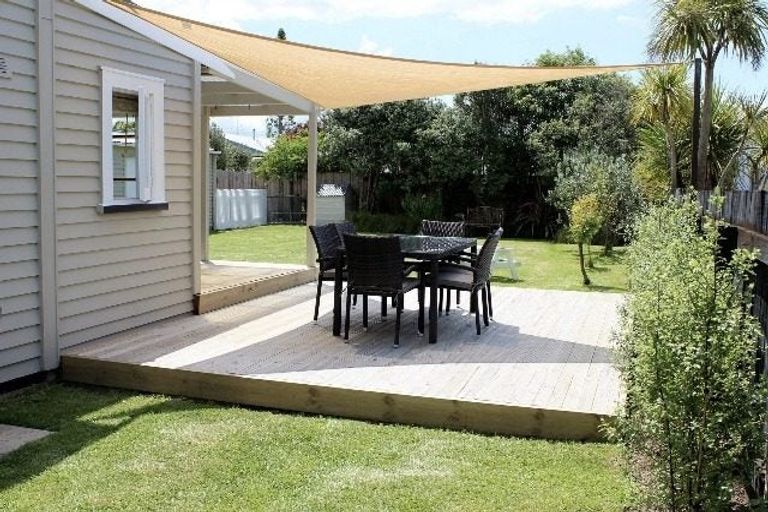 Photo of property in 27 Oxford Street, Fairfield, Hamilton, 3214