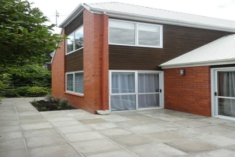 Photo of property in 4a Thurlestone Place, Burnside, Christchurch, 8053