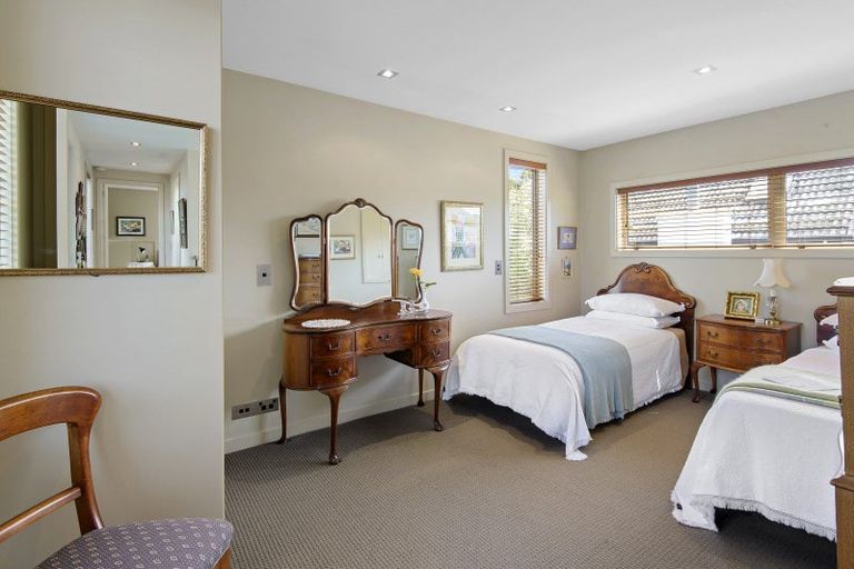 Photo of property in 33 Wroxton Terrace, Merivale, Christchurch, 8014