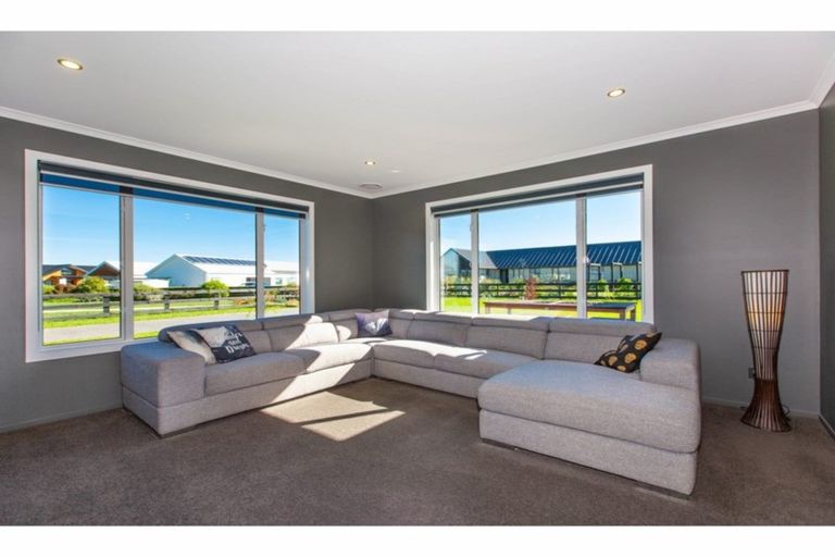 Photo of property in 33 Baxter Michael Crescent, Cambridge, 3434