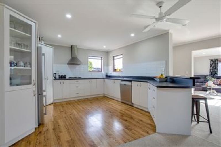 Photo of property in 5 Rembrandt Drive, Rolleston, 7614