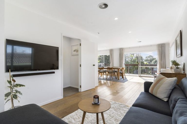 Photo of property in 2/25 Ciprian Place, Henderson, Auckland, 0612