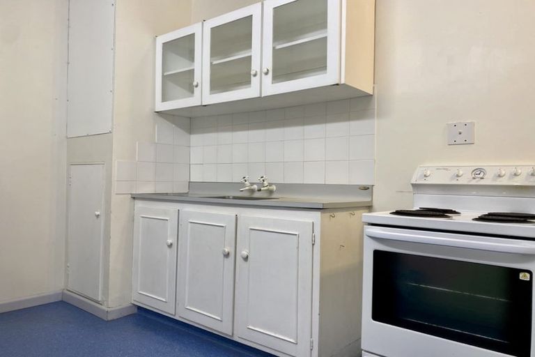 Photo of property in 223b The Terrace, Wellington Central, Wellington, 6011