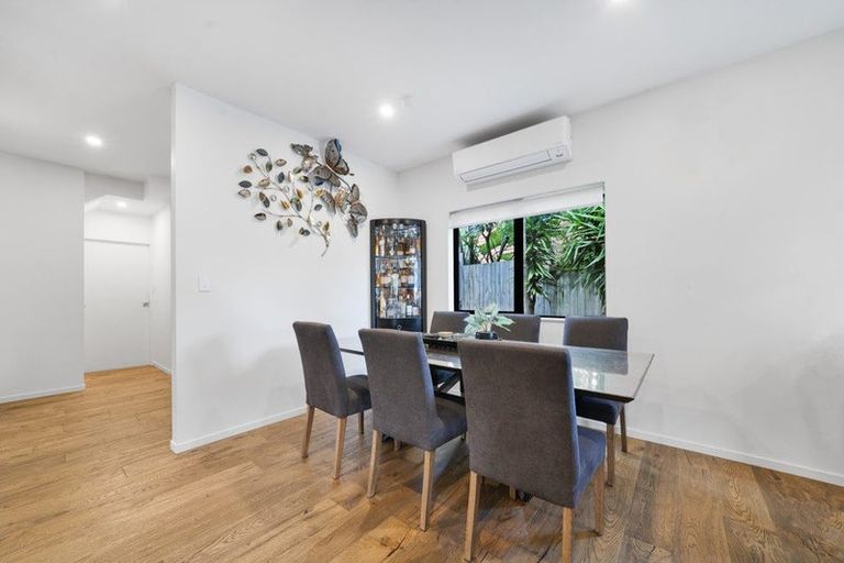 Photo of property in 5b Hemsway Place, Sunnyhills, Auckland, 2010