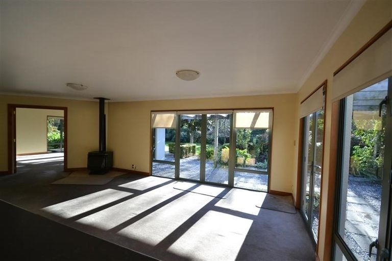 Photo of property in 12 Ardilea Avenue, Stoke, Nelson, 7011