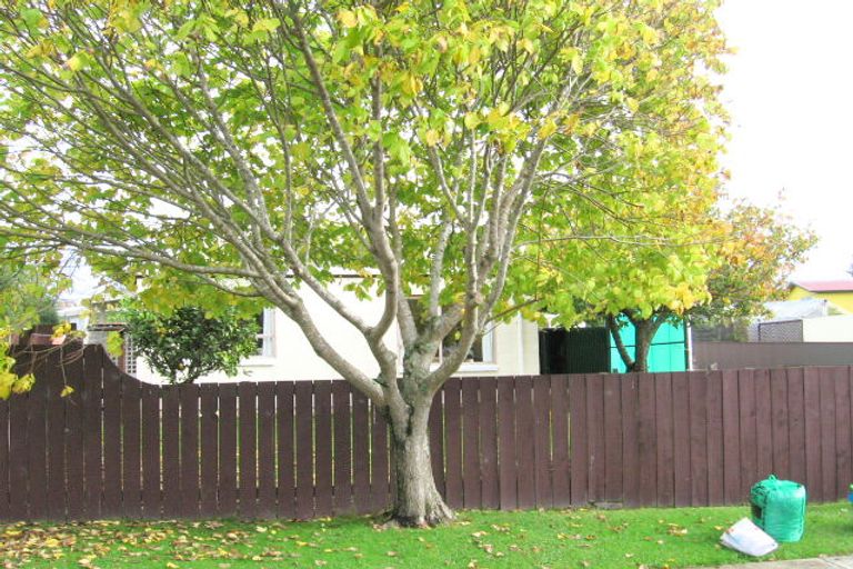 Photo of property in 6a Quo Vadis Place, Red Beach, 0932