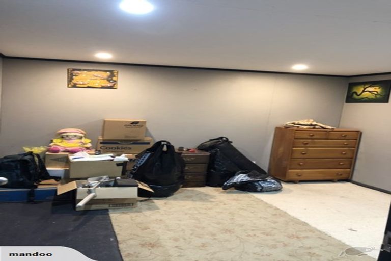 Photo of property in 27 Adams Road, Manurewa, Auckland, 2102