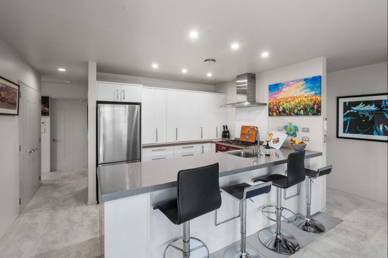 Photo of property in 5 Henley Close, Rolleston, 7614