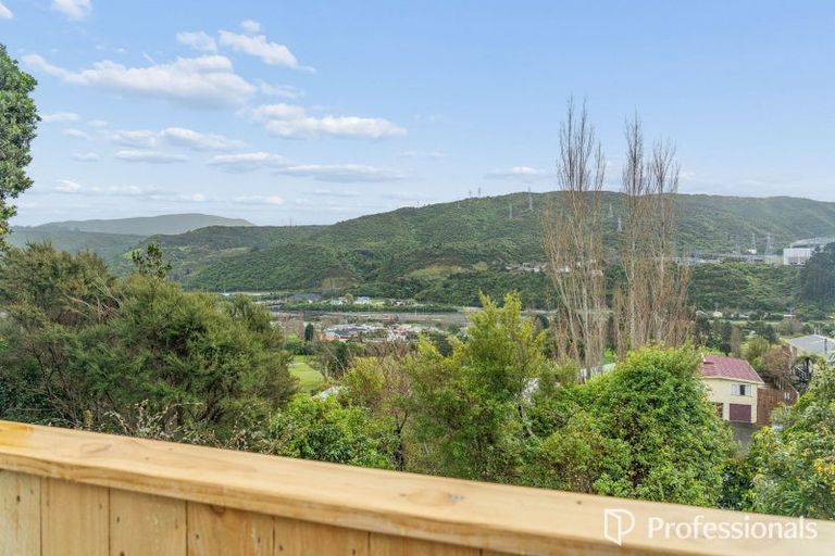 Photo of property in 4 Lord Street, Stokes Valley, Lower Hutt, 5019