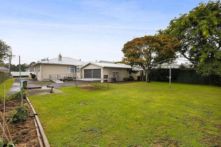 Photo of property in 10 Tokomaru Street, Welbourn, New Plymouth, 4312