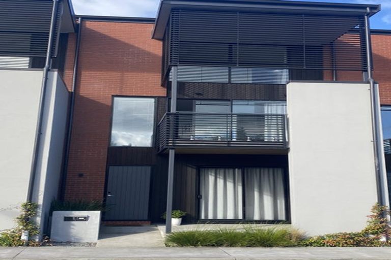 Photo of property in 81 Bomb Point Drive, Hobsonville, Auckland, 0616