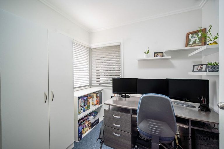 Photo of property in 59 Smiths Avenue, Papakura, 2110