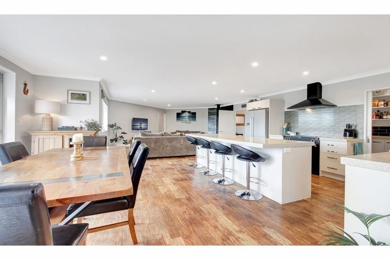 Photo of property in 2479 Tram Road, West Eyreton, Rangiora, 7475