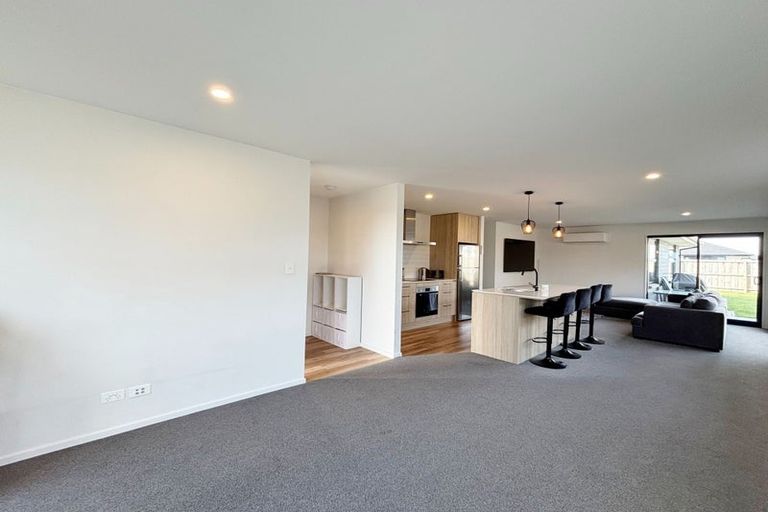 Photo of property in 92 Lady Isaac Drive, Rolleston, 7615