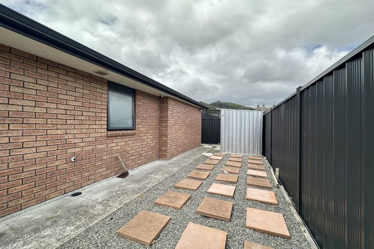 Photo of property in 33 Hopkirk Avenue, Wallaceville, Upper Hutt, 5018