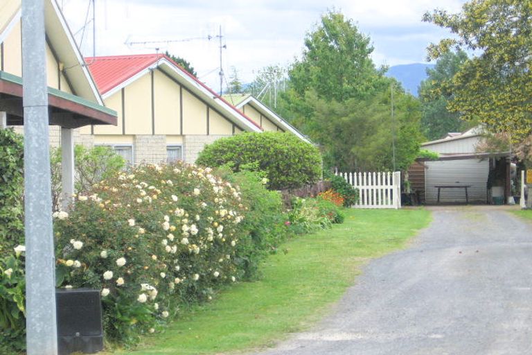 Photo of property in 12 Binnie Road, Katikati, 3129