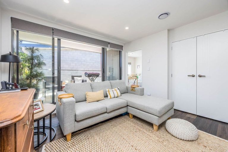 Photo of property in 206/40 East Street, Papakura, 2110