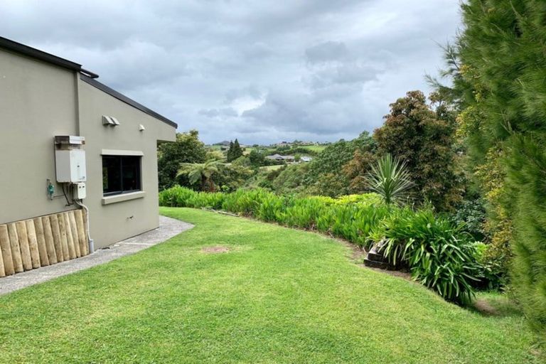 Photo of property in 300 Waitaha Road, Welcome Bay, Tauranga, 3112