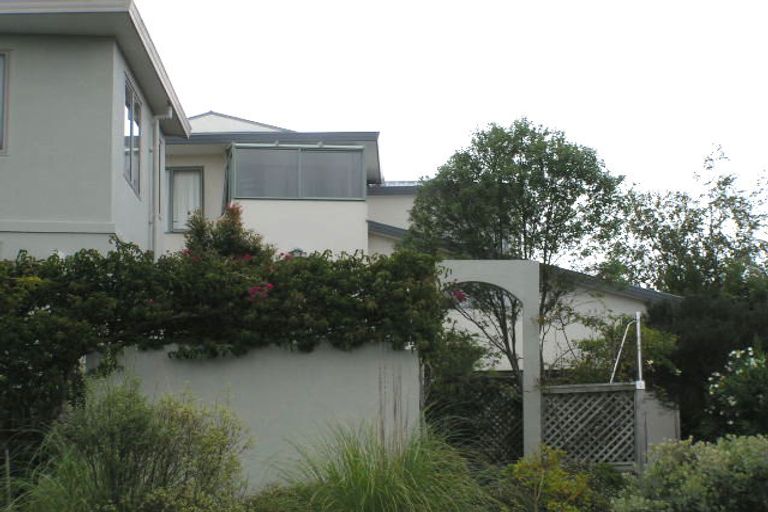 Photo of property in 2/10 Norman Road, Hauraki, Auckland, 0622