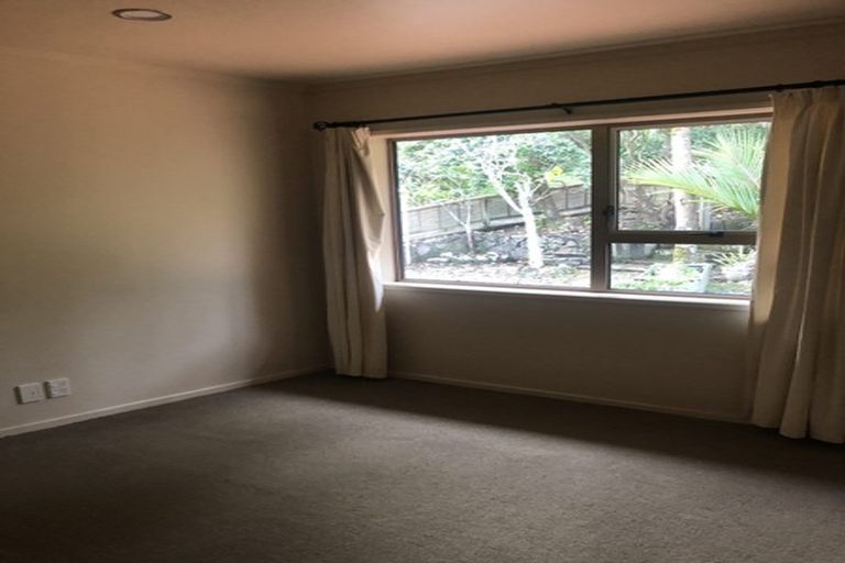 Photo of property in 3 Tinopai Road, Titirangi, Auckland, 0604