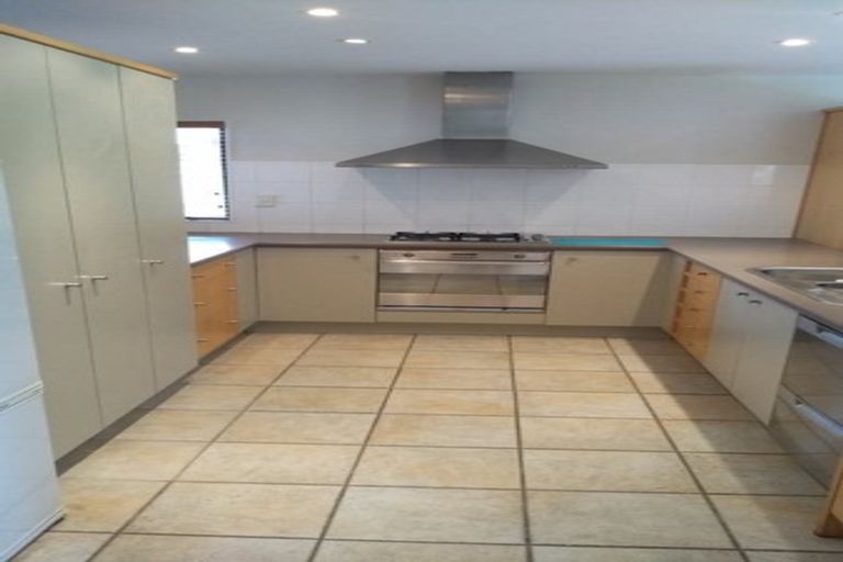 Photo of property in 6 Widdison Place, Albany, Auckland, 0632