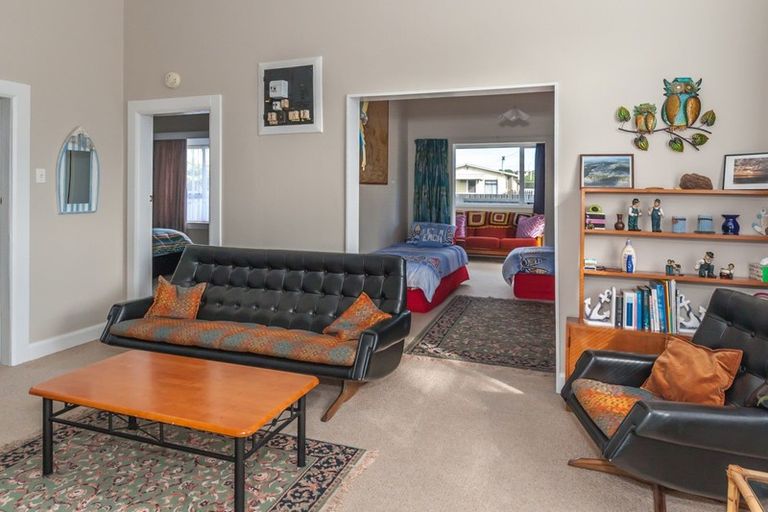 Photo of property in 11a Rangitane Street, Himatangi Beach, Foxton, 4891