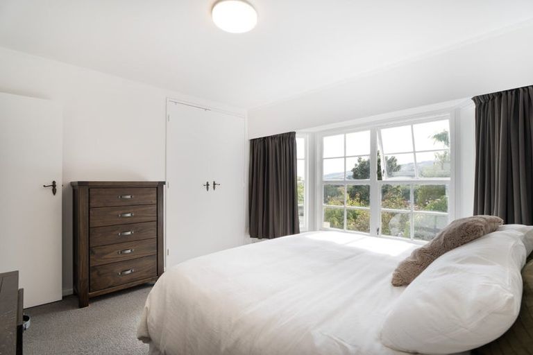 Photo of property in 14 Dormar Place, Churton Park, Wellington, 6037