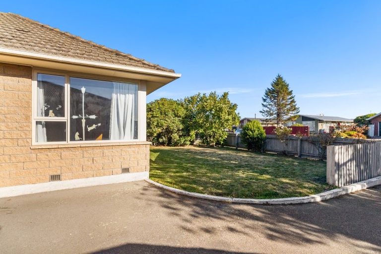 Photo of property in 40 Skerten Avenue, Hornby, Christchurch, 8042