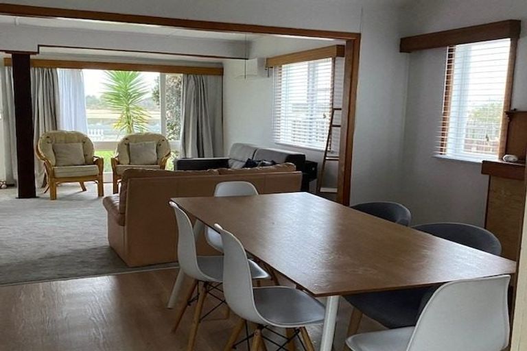 Photo of property in 1959 Ngunguru Road, Ngunguru, Whangarei, 0173