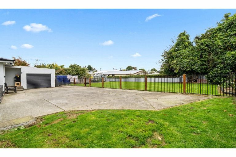 Photo of property in 110 Dunlop Street, Wallacetown, 9816