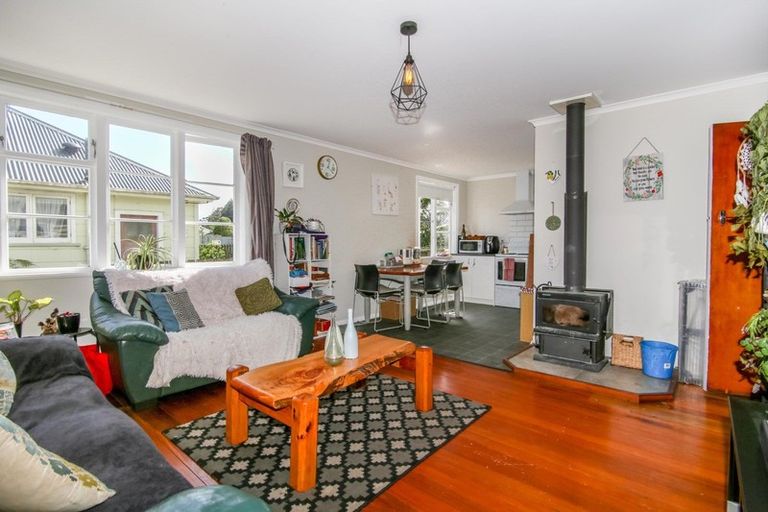 Photo of property in 23 Colvin Street, Westport, 7825