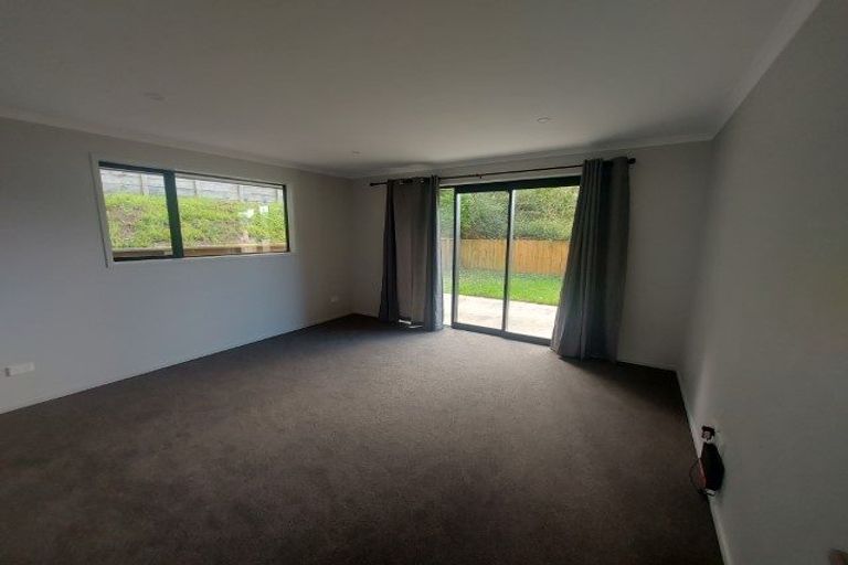 Photo of property in 8 Waimanu Place, Ruakaka, 0116