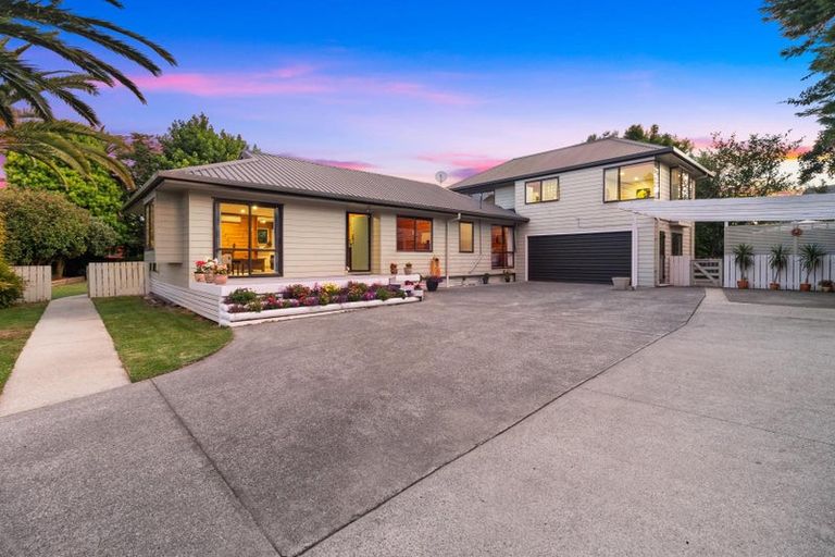 Photo of property in 6 Vintners Close, Huapai, Kumeu, 0810