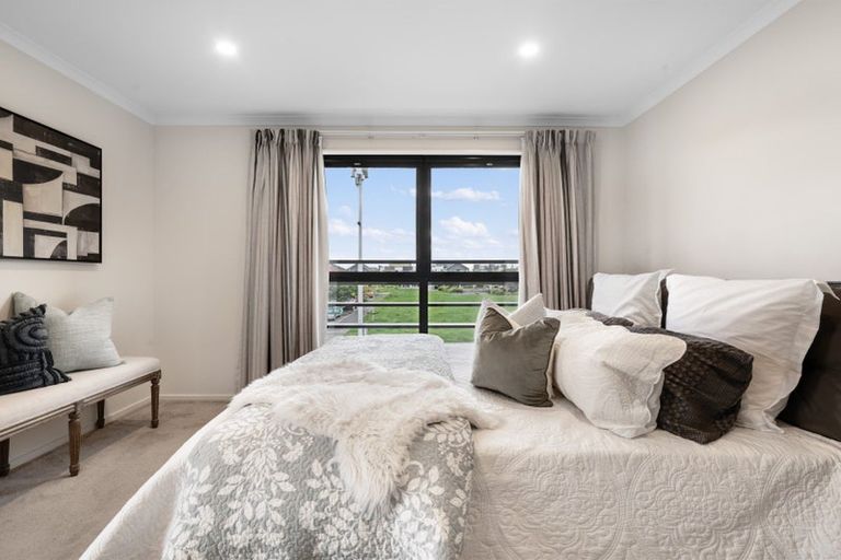 Photo of property in 16 Rangihina Road, Hobsonville, Auckland, 0616