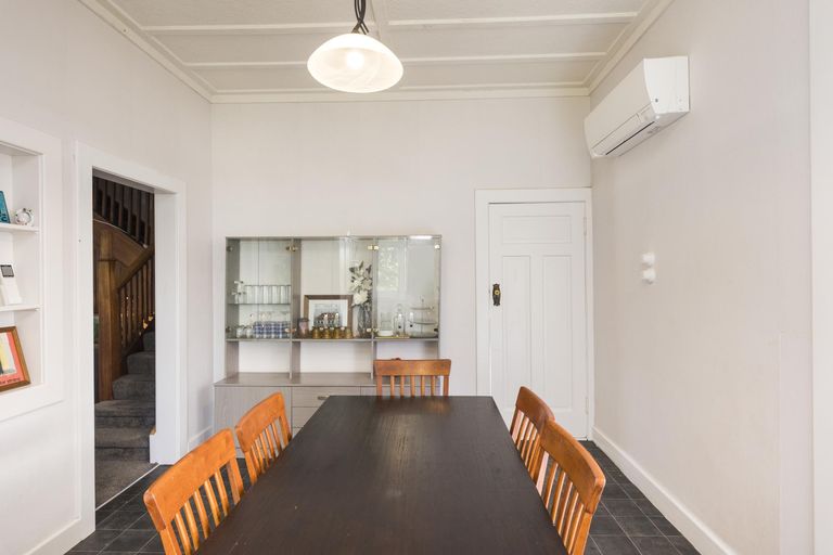 Photo of property in 53 Limbrick Street, Terrace End, Palmerston North, 4410