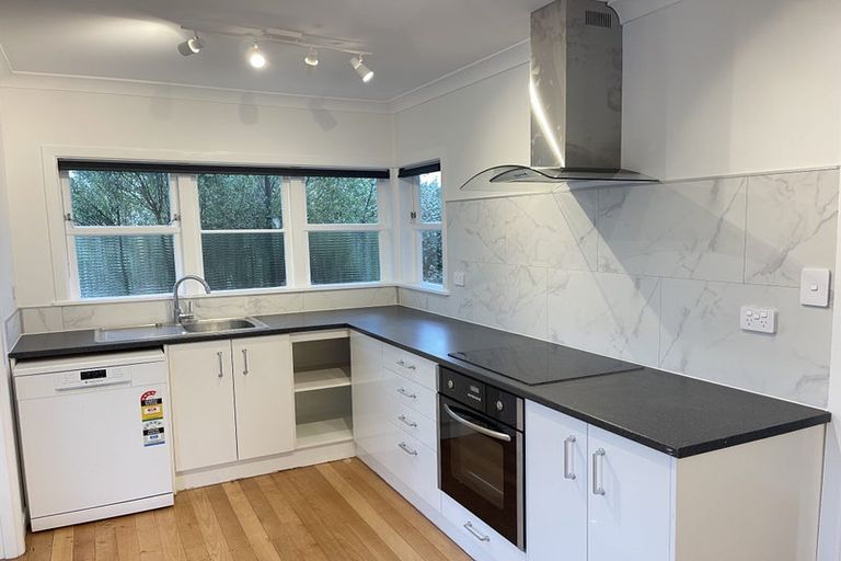 Photo of property in 64 Hurndall Street East, Maungaturoto, 0520