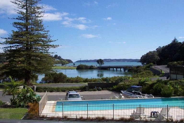 Photo of property in Bridgewater Apartments, 310/7 Te Rangi Cross Road, Paihia, 0200