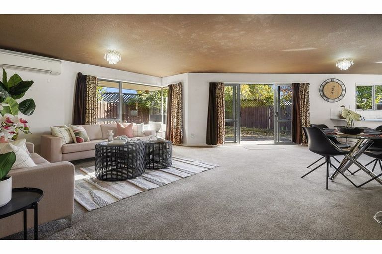 Photo of property in 12a Rudleigh Avenue, Upper Riccarton, Christchurch, 8041