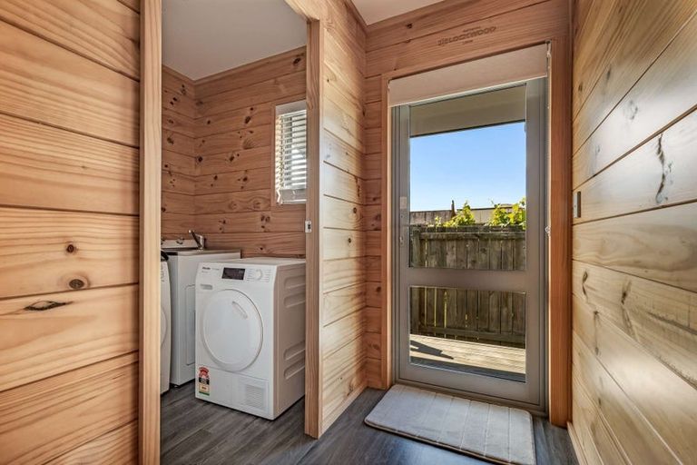 Photo of property in 387a Te Ngae Road, Owhata, Rotorua, 3010